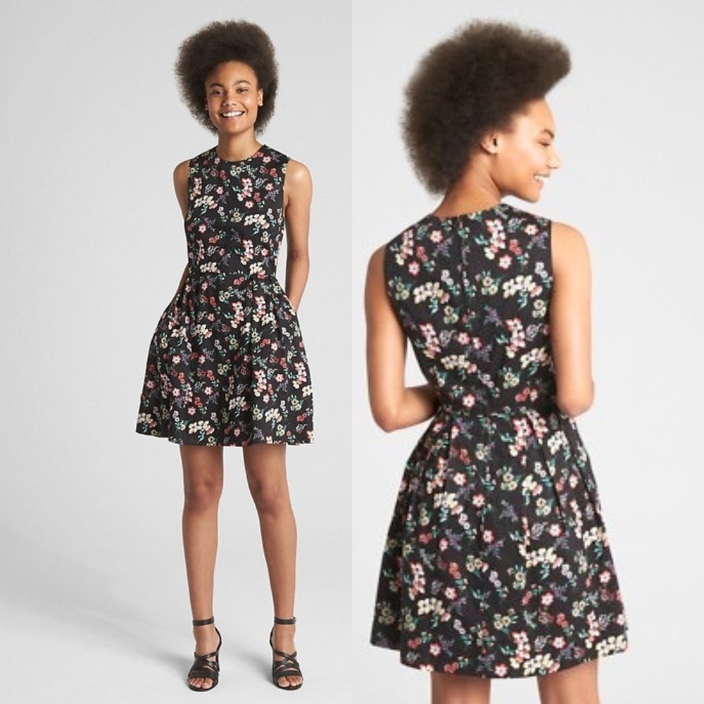 Gap Black Floral Fit and Flare‎ Dress | 6 Petite, Sleeveless Cotton Sun Dress